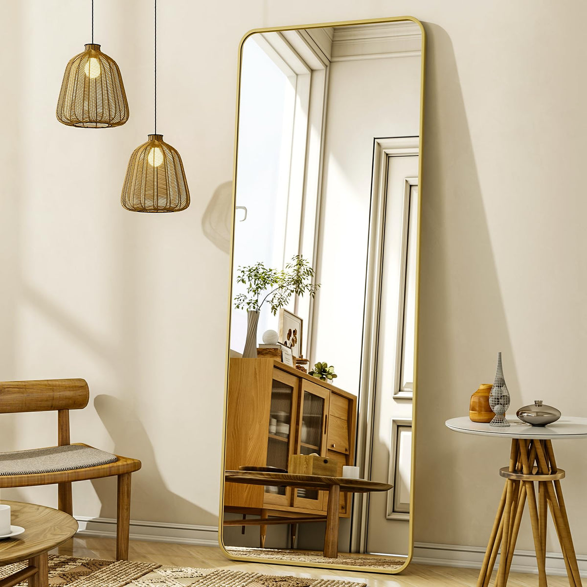 XRAMFY full-length mirror with stand for easy full-body checks.