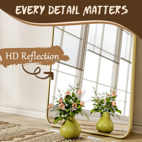 XRAMFY high-definition glass delivers clear, distortion-free reflections.