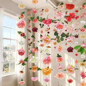 XunYee six-piece flower garlands create lush wildflower backdrop for events