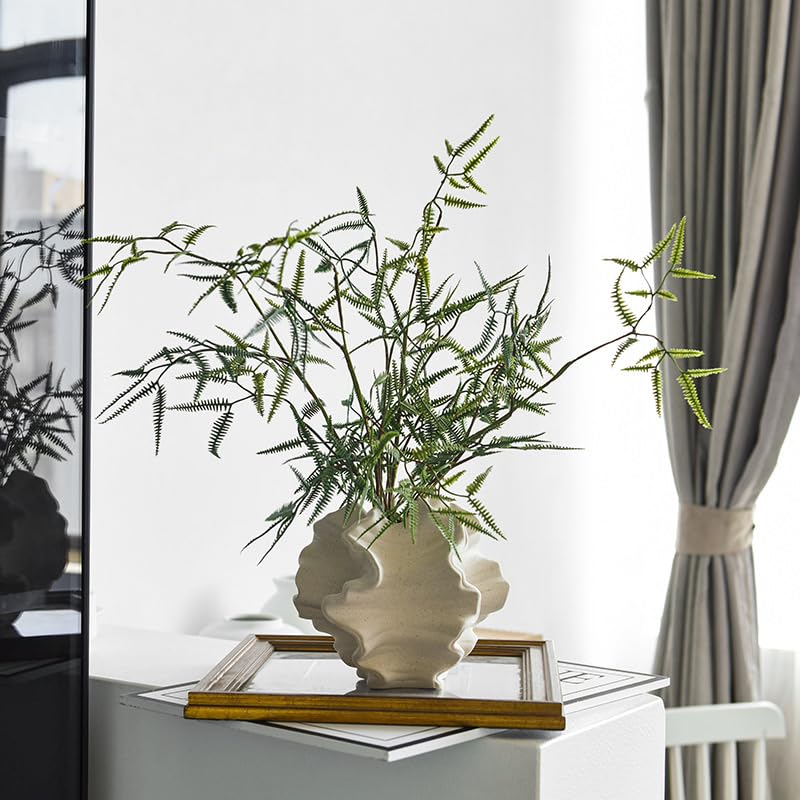 XYQXYQ Modern Art Ceramic Vase on a clean desk enhances workspace