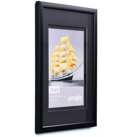 Yaetm frame features polished high-definition glass for clarity.