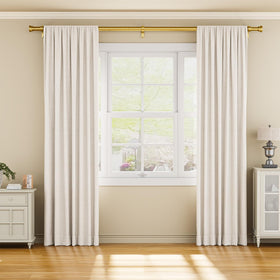 YaFex extension rod demonstrates adjustable length for wider windows