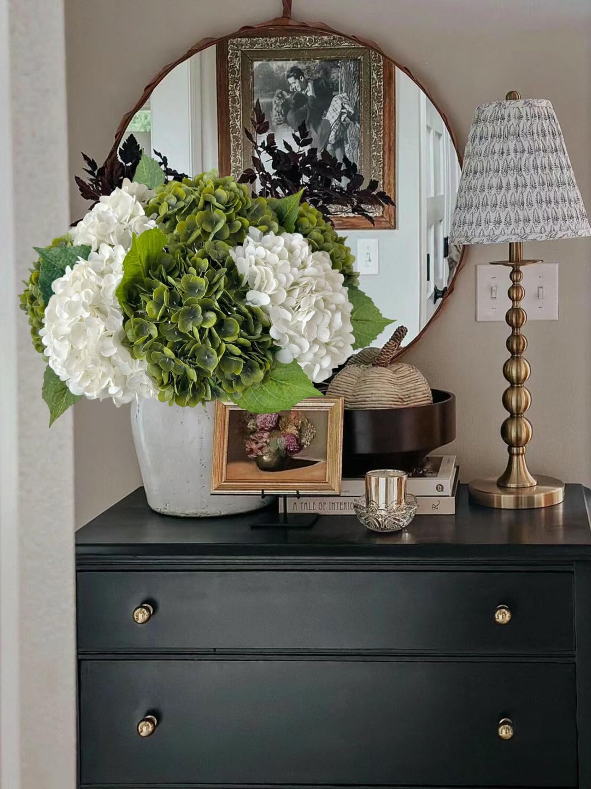 YalzoneMet event decor hydrangea for parties and celebrations.