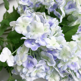 YalzoneMet Snowball Viburnum wedding decor idea in a centerpiece