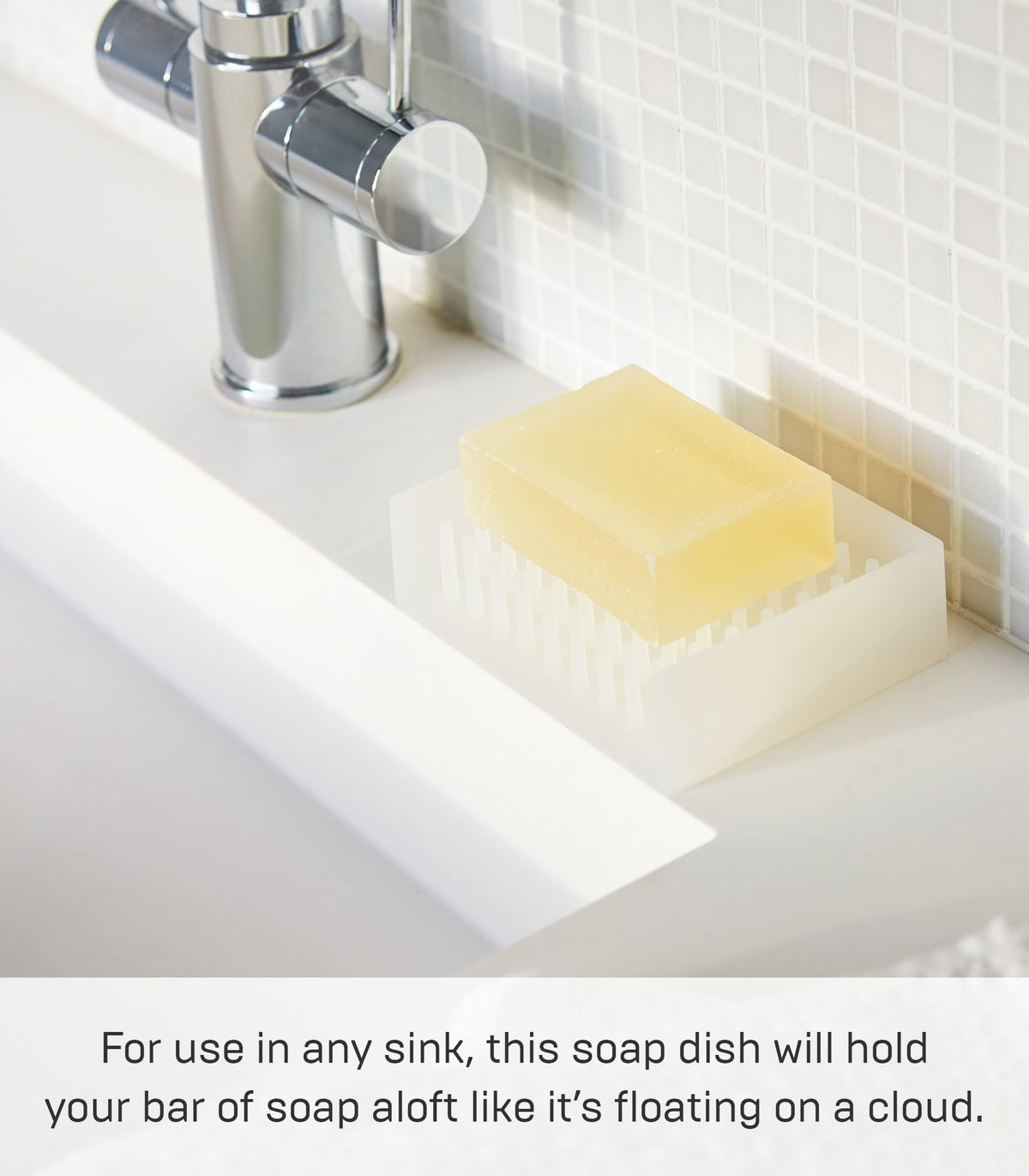 Yamazaki silicone soap dish close-up highlights durable, water-resistant surface.