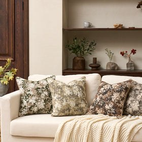 Yangest Neutral Floral Pillow Cover bed ensemble complements 20x20 cushions with farmhouse flair.