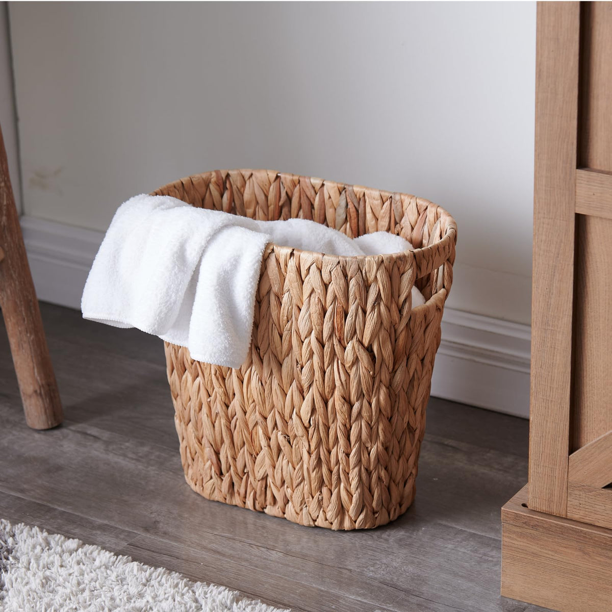 YANGQIHOME water hyacinth waste basket, natural weave for eco-friendly organization.
