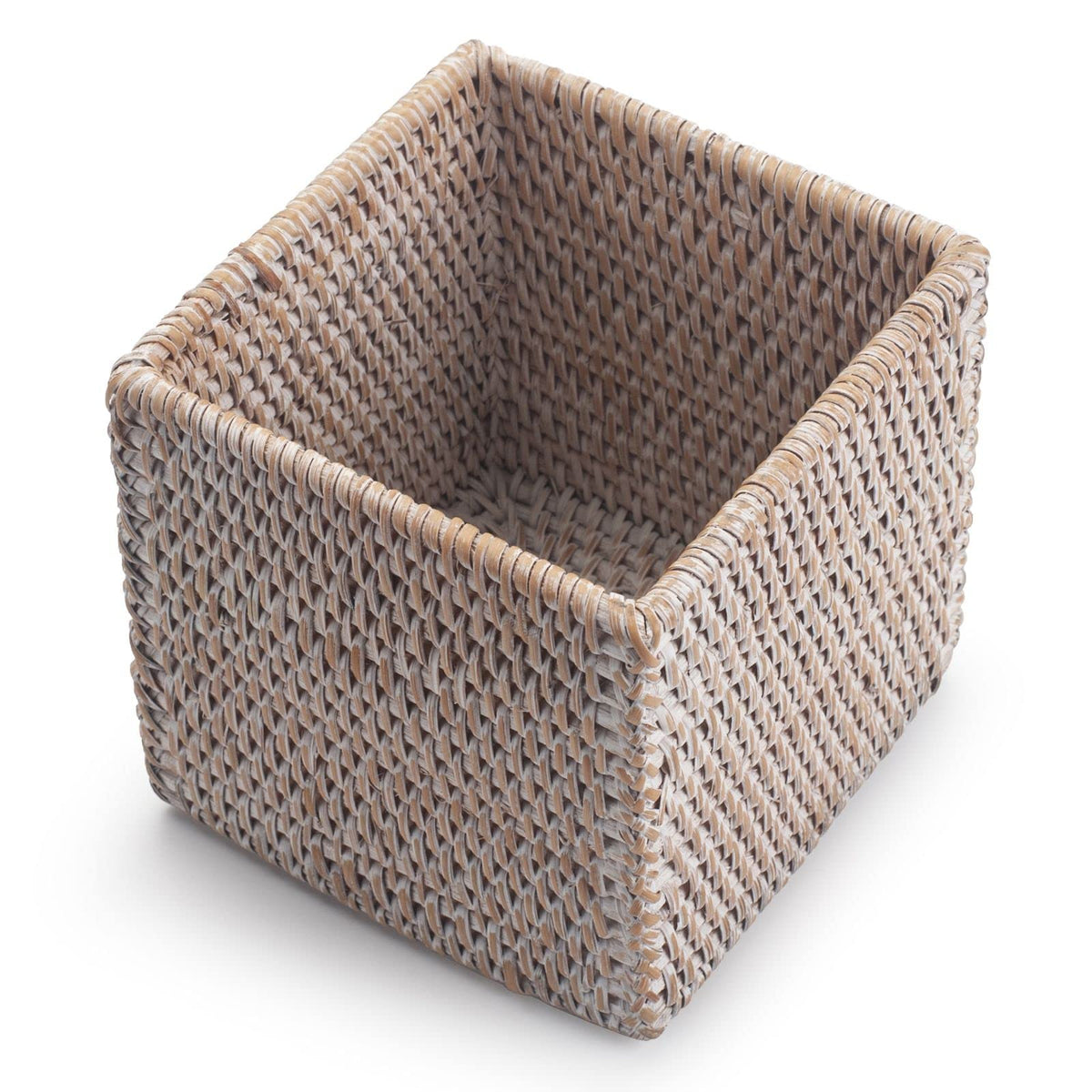 YANGQIHOME whitewash finish highlights modern, clean lines on the tissue box cover.