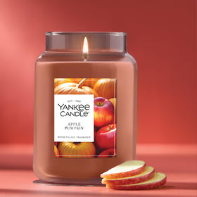 Yankee Candle Apple Pumpkin natural-fiber wick close-up for cleaner burn