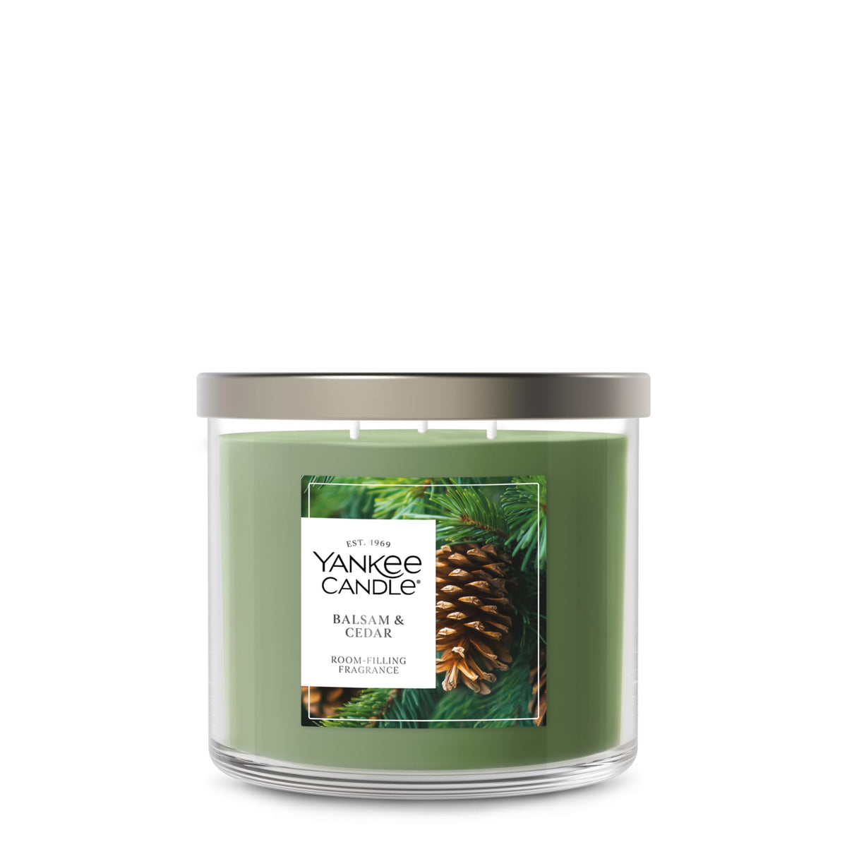 Yankee Candle Balsam and Cedar jar closeup showcasing pine and cedar aroma for cozy rooms.