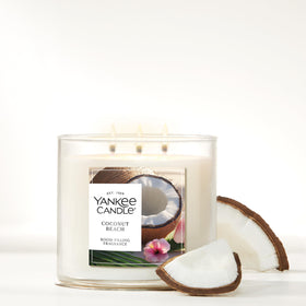 Yankee Candle Coconut Beach fragrance notes including coconut and pineapple