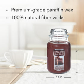 Yankee Candle natural cotton wick ensures an even burn and aroma