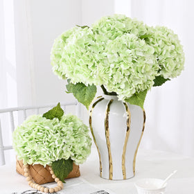 Yastouay 21-inch hydrangea heads for full, lush centerpieces.