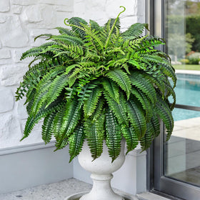 Yastouay 48-inch fake fern with 101 leaves for lush outdoor display