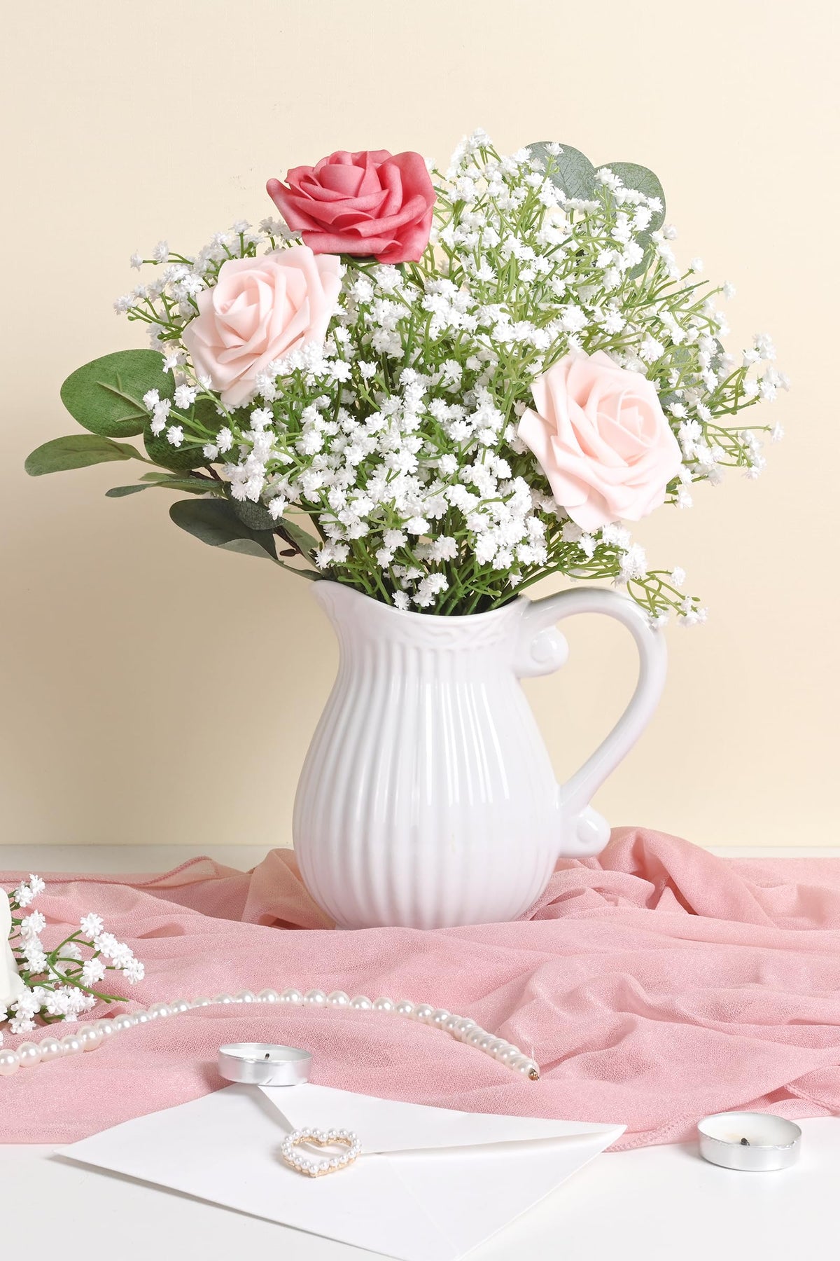 Yastouay versatile Baby's Breath for centerpieces, cakes, and wreaths.