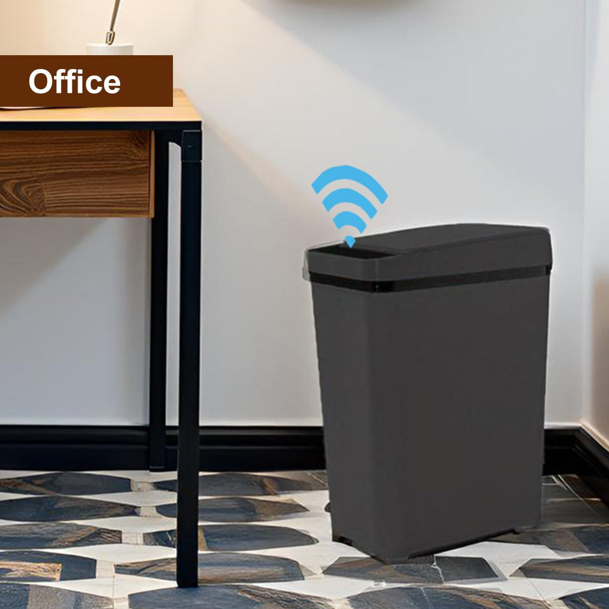Yatmung compact 2.5-gallon can sits neatly in small spaces.
