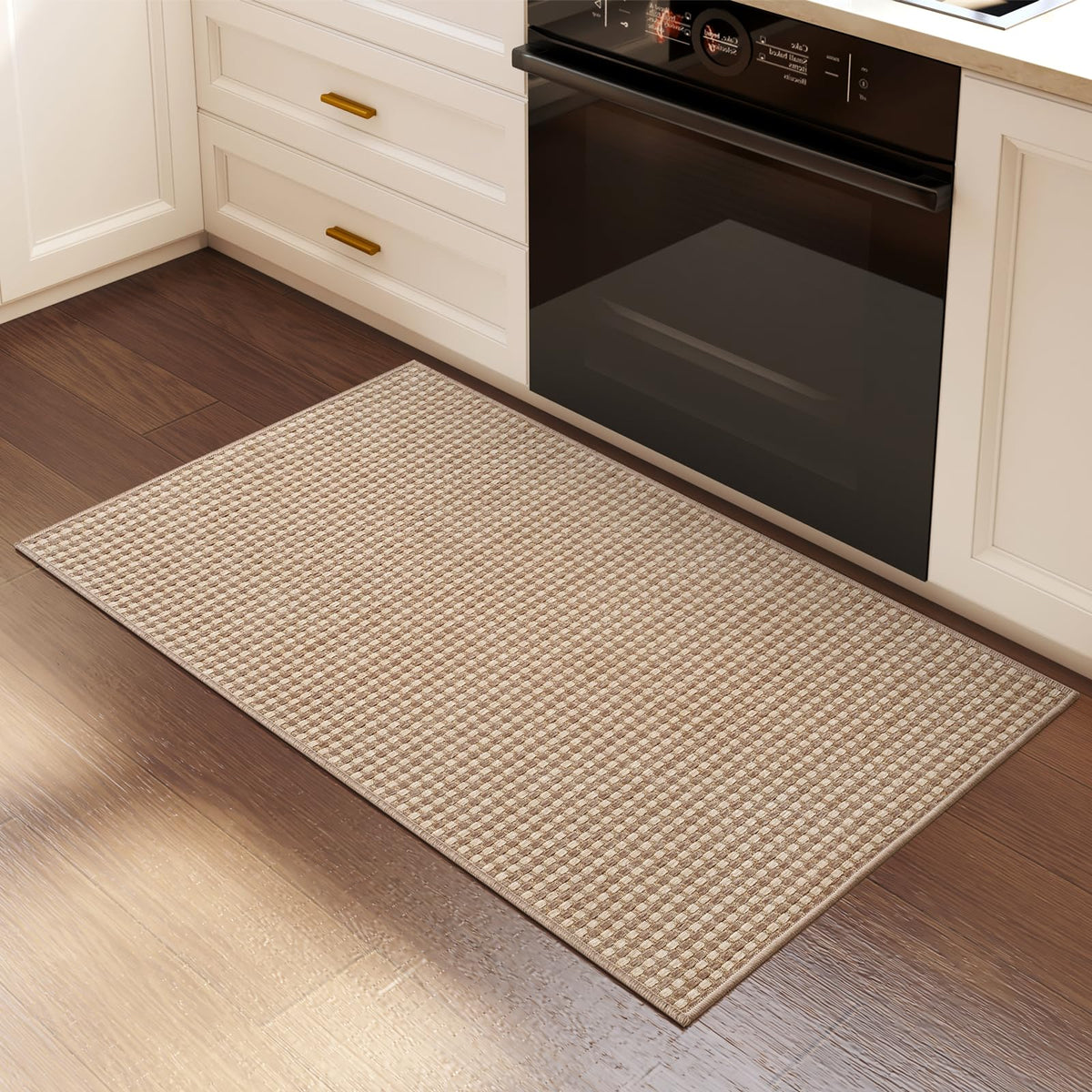 YDKGL close-up of non-slip backing reduces slips in entryways.