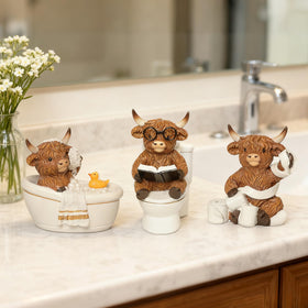 YeehaWhoo Highland Cow loofah closeup enhances rustic bath accents