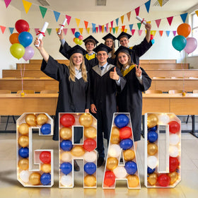 Yeenuo customizable lighting decor lets you match school colors and themes.