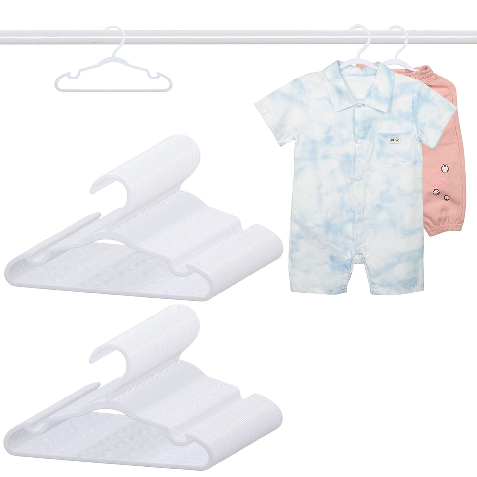 YeJieYJ baby hangers 11.42-inch keep toddler outfits neatly aligned.