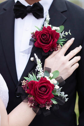 Yelinart ribbon wrapped corsage detail with premium finish