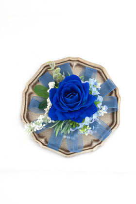 Yelinart wrist corsage wrap with ribbon delivers polished detail.