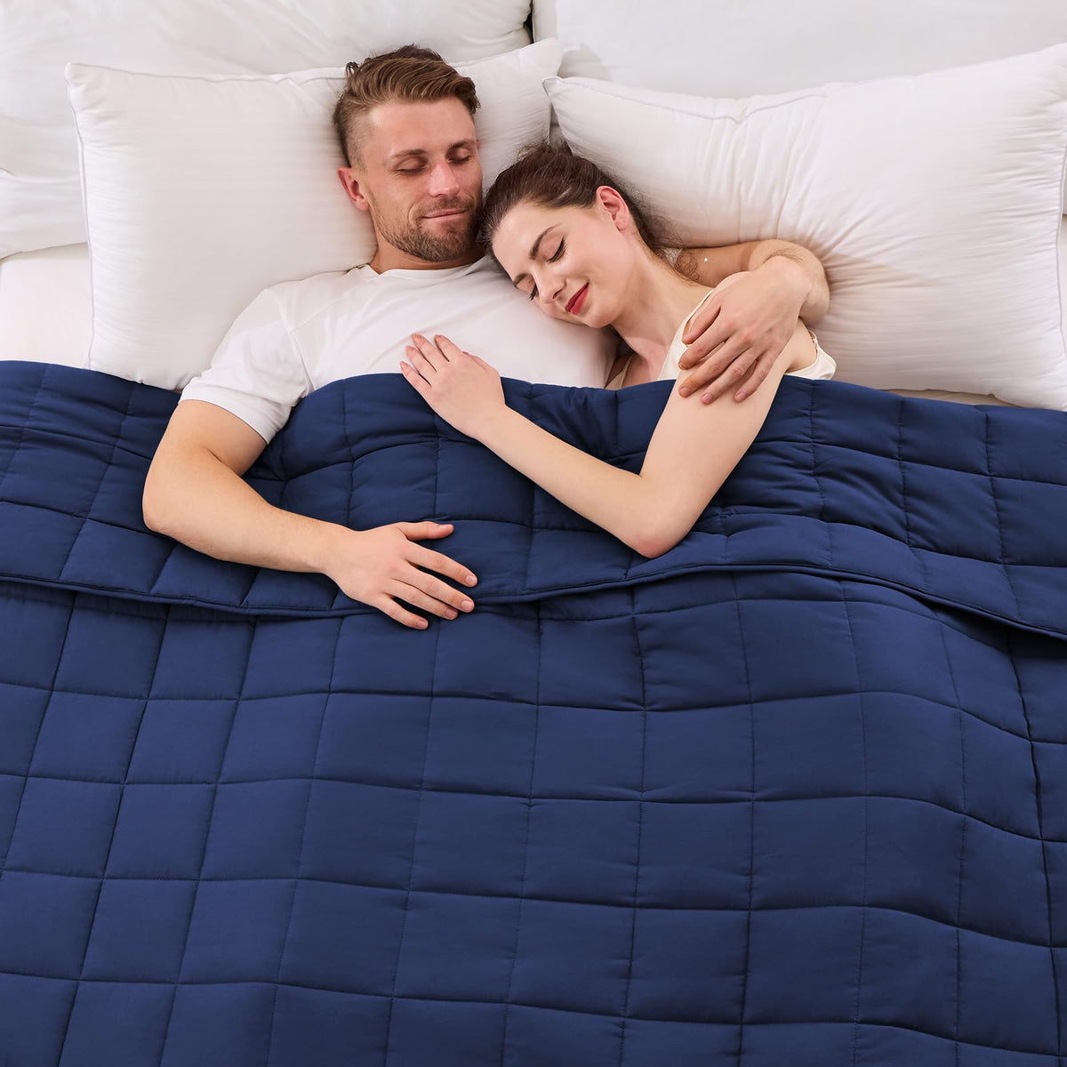 Yescool king size weighted blanket blue on bed, ideal for couples.