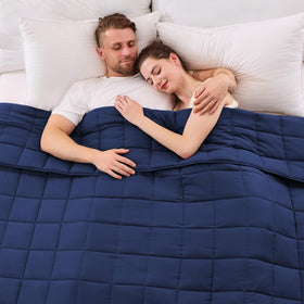 Yescool king size weighted blanket blue on bed, ideal for couples.