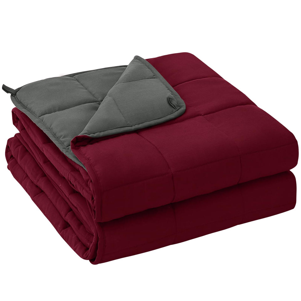 Yescool weighted blanket top view with even quilting for steady pressure at night