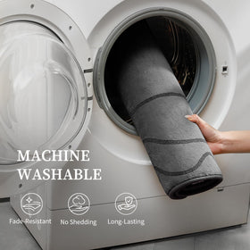 YIHOUSE machine-washable bath rugs for easy care and long-lasting softness.