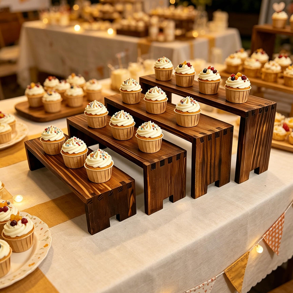 Yikaroeli stackable wood risers—flexible layouts for cupcakes or decor.