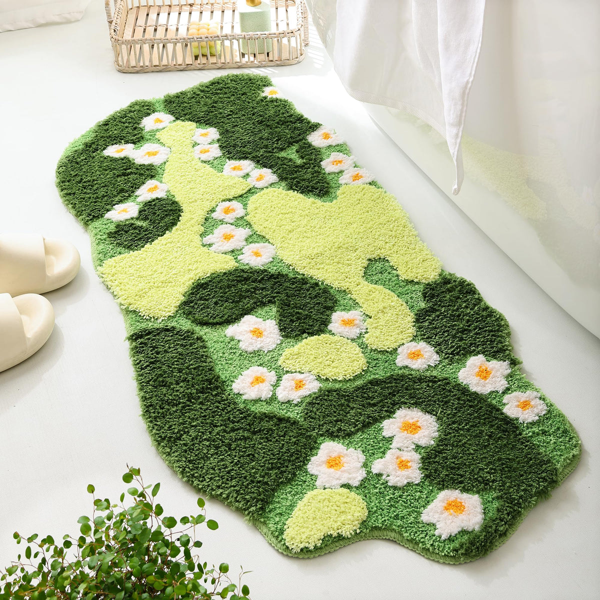 YIKUSH green moss bath rug with white flowers for a soft, plush touch