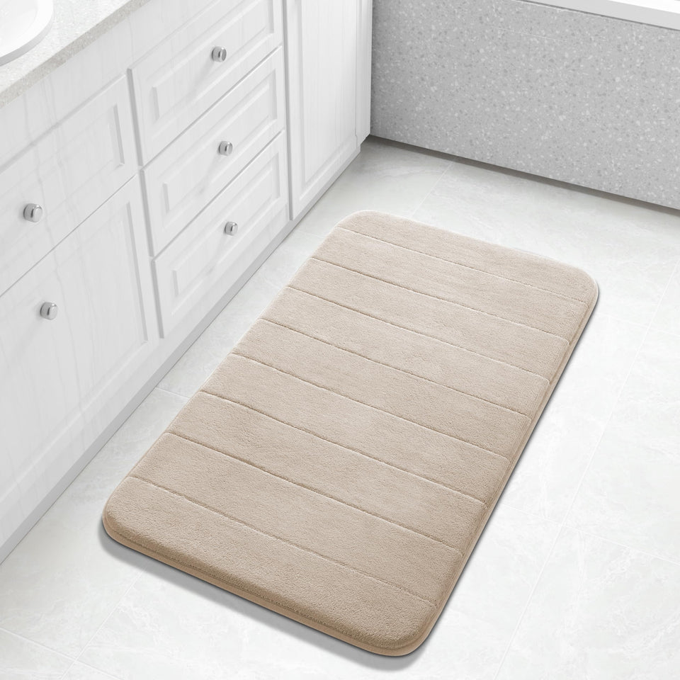 Yimobra bath mat shows cloud-softness for cushioned comfort after shower