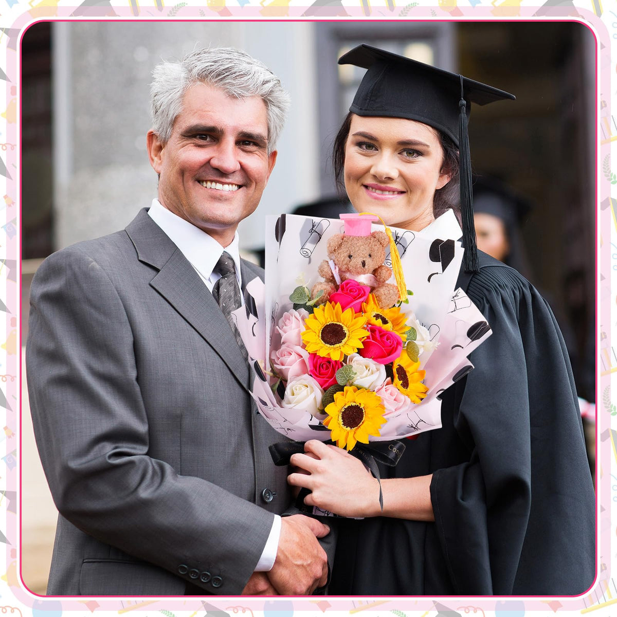 Yinder graduation party décor ideas: use bouquet as centerpiece or photo prop