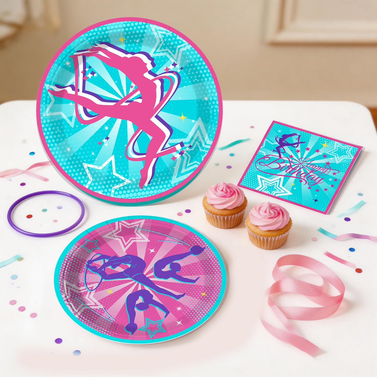 Yingoto honeycomb centerpiece enhances tables with eye-catching decor