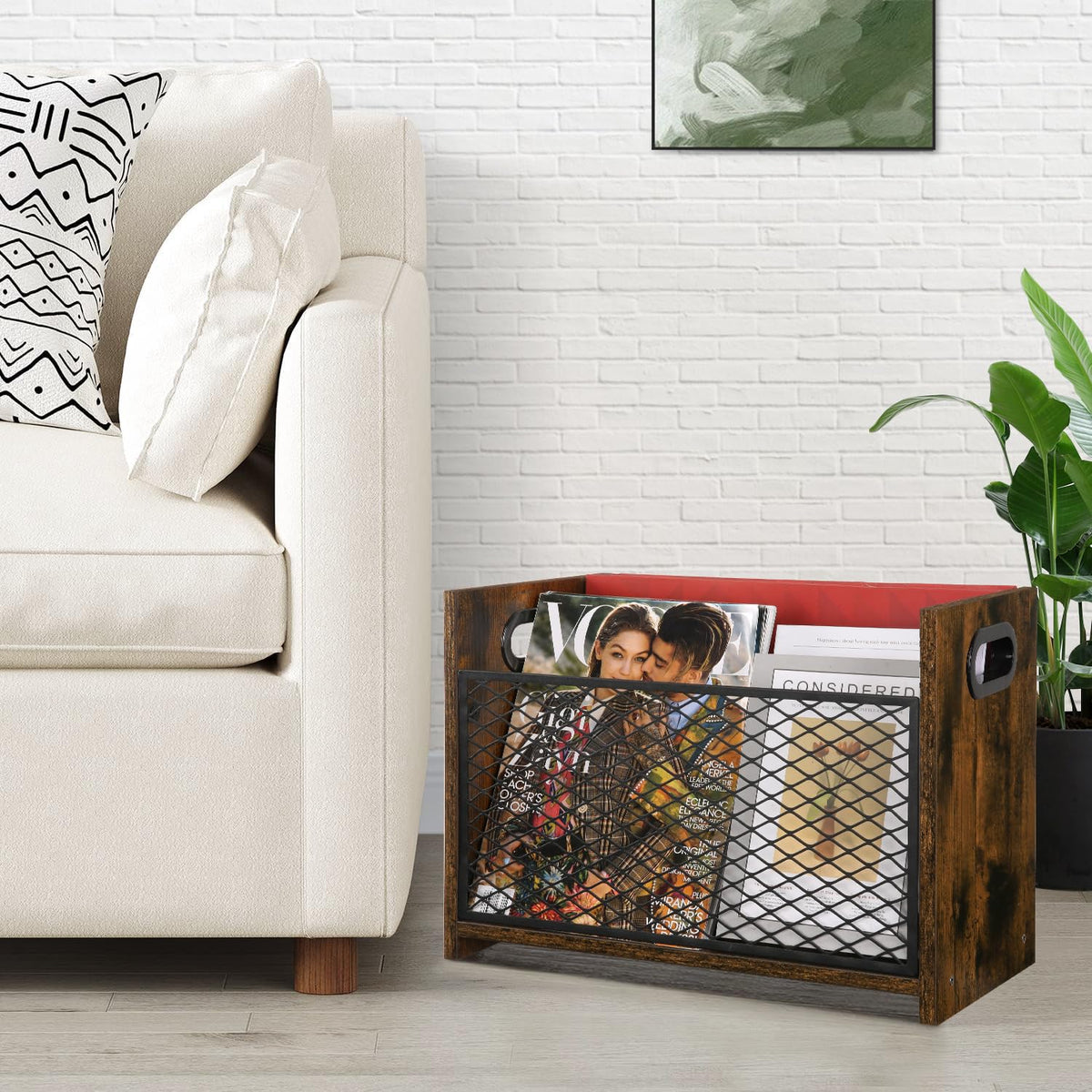 YINMIT non-slip bottom protects floors while keeping essentials within reach
