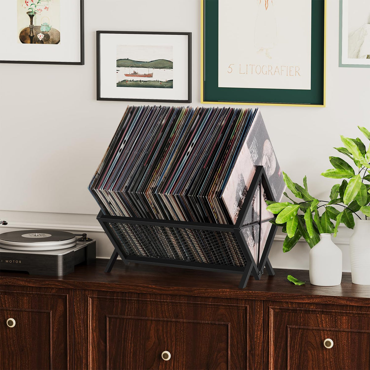 Sleek black iron mesh style of the YINMIT rack fits modern spaces.