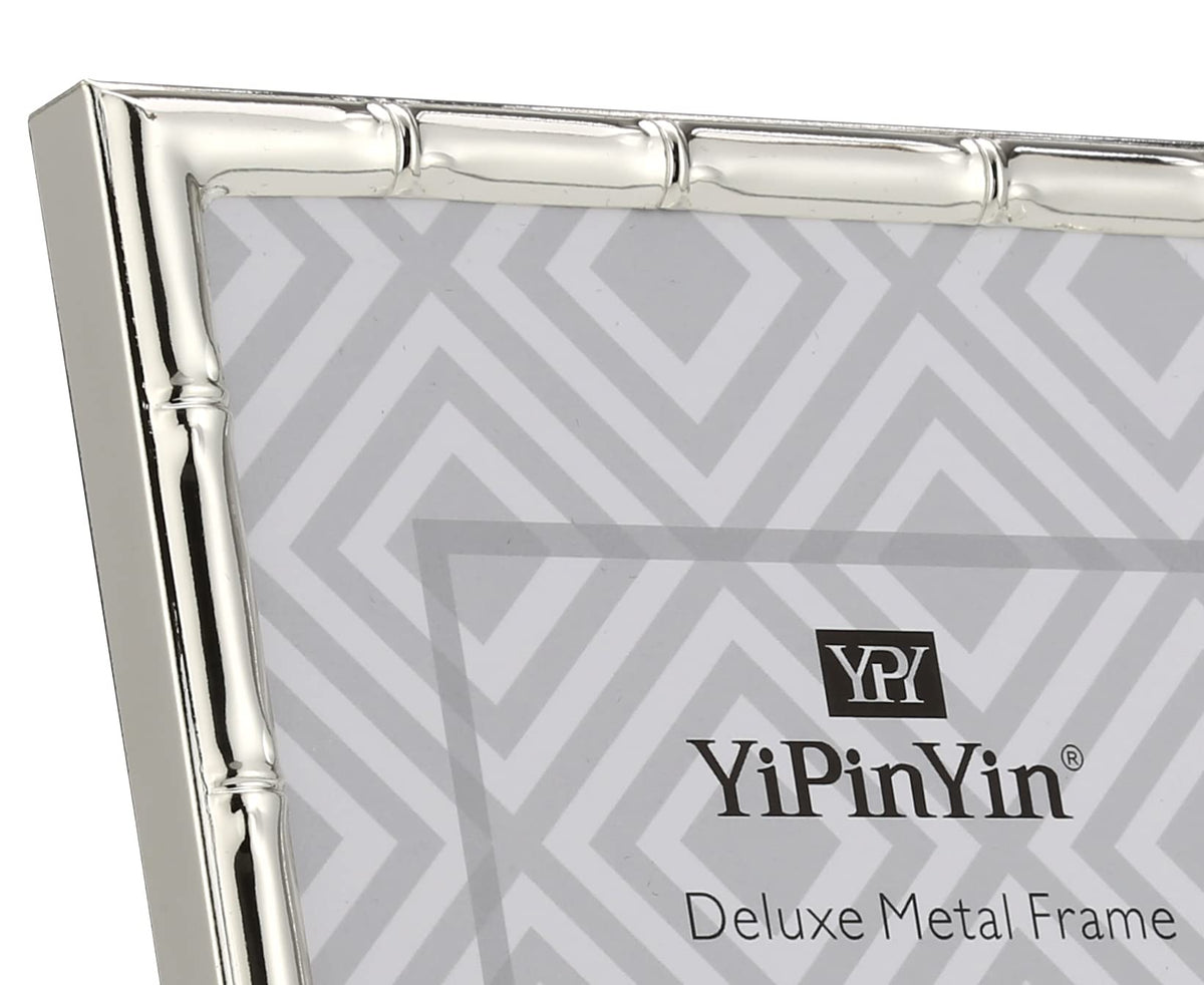 YiPinYin crystal-clear glass front showcases vivid photo detail