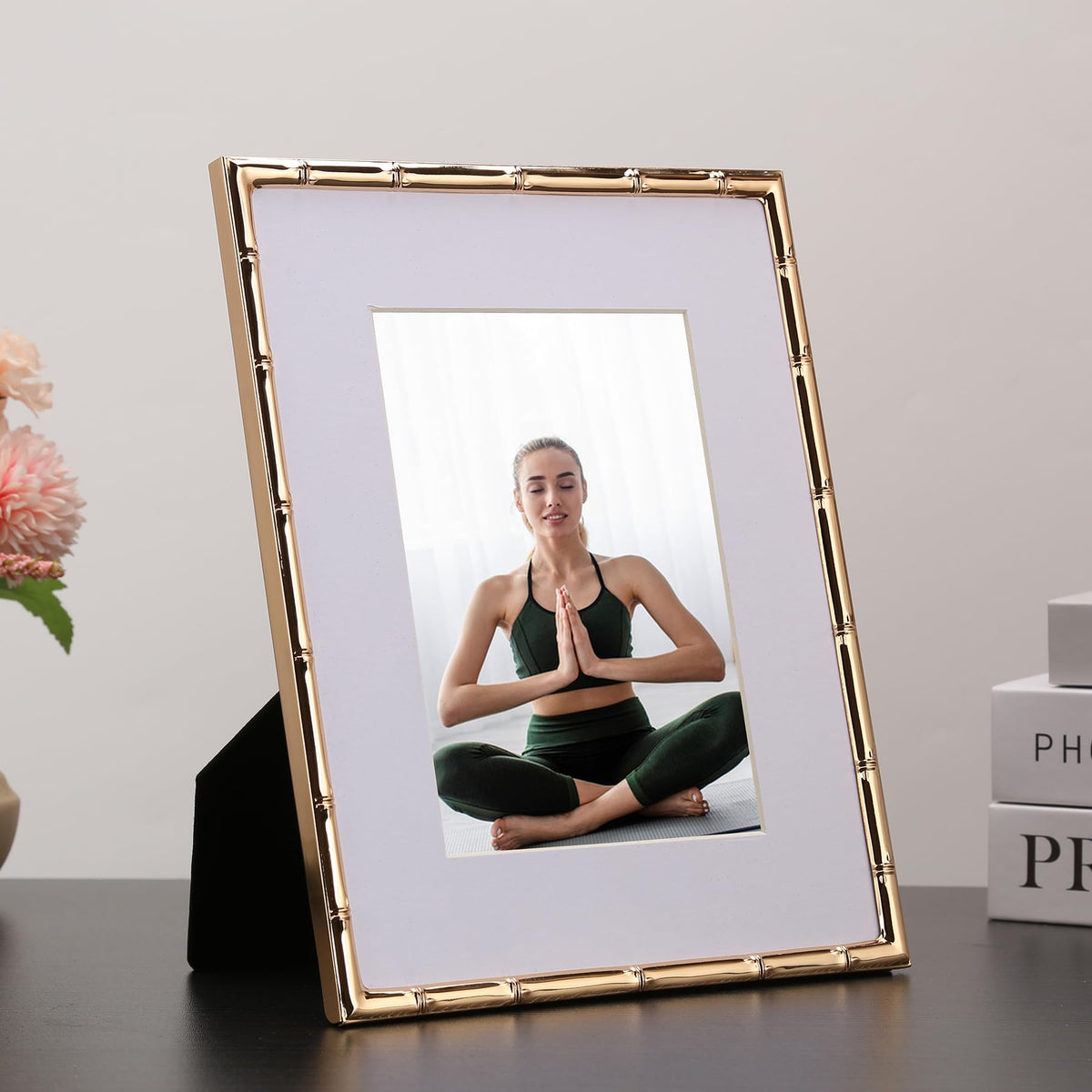 YiPinYin dark-gold metal bamboo frame ideal for home decor