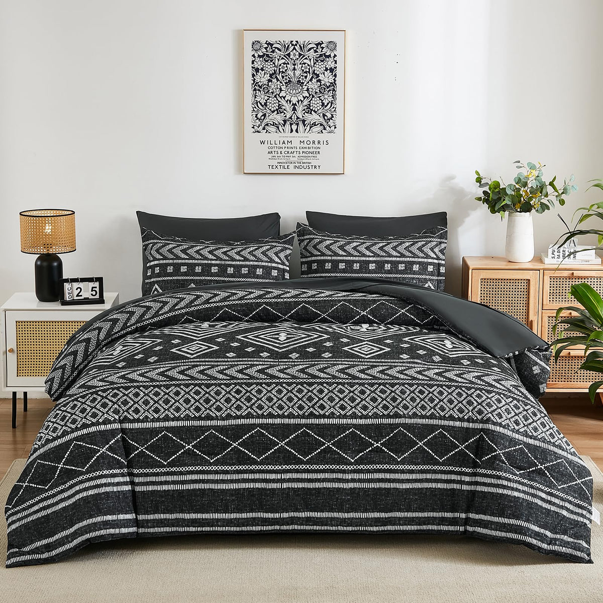Yiran queen comforter set on bed showcases reversible black design