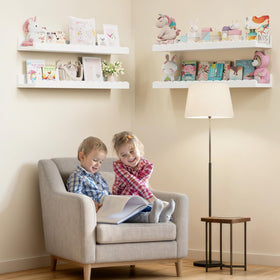 Yirilan easy-to-install hardware-ready shelves for simple wall mounting.