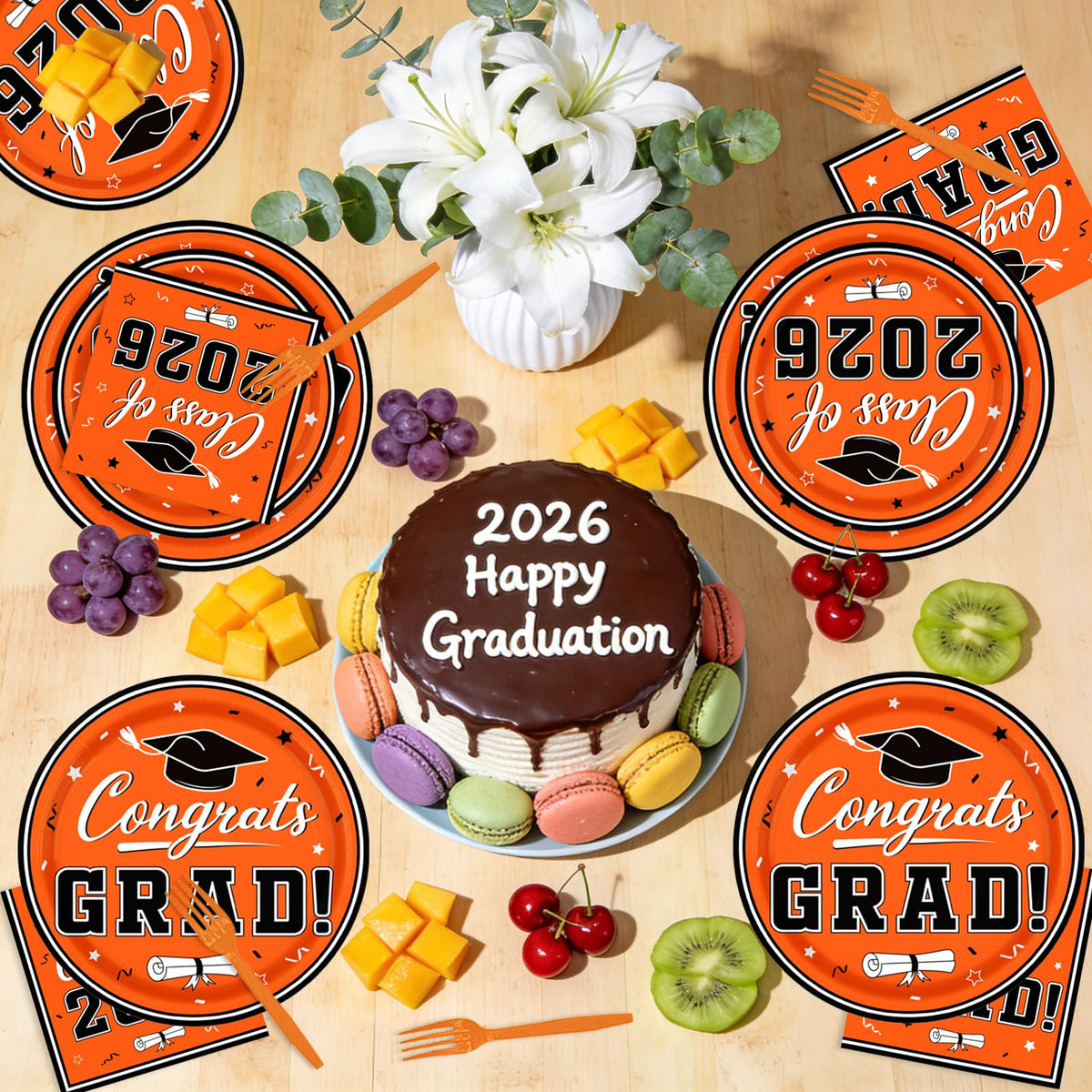 YISKUOPU all-in-one 200-piece graduation set saves time at the party