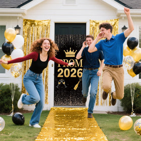 YIXAXKAO gold-toned theme works for graduation and prom celebrations.