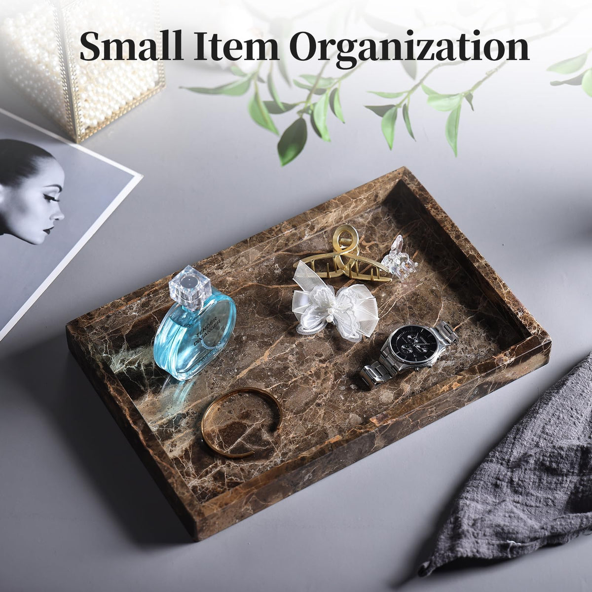 YMXYJM marble tray cosmetics organizer ideal for cosmetics and perfumes.