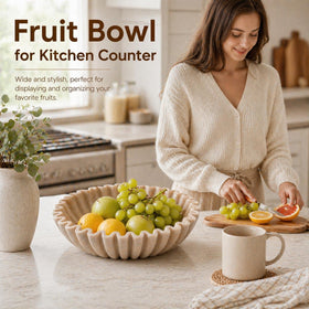 YMXYJM ruffle-edge bowl detail adds contemporary flair to shelves or counters.