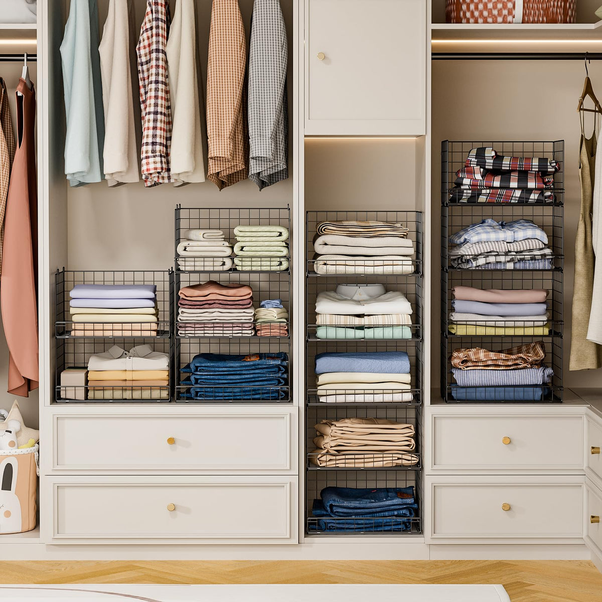 Yociyoga breathable iron mesh communicates durability and airflow for wardrobes.