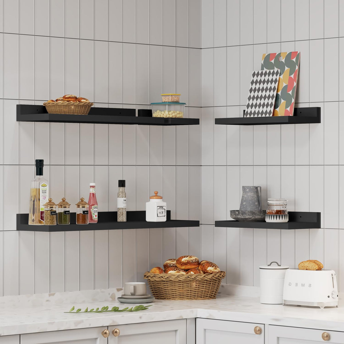 Yonscess easy-installation kit in black for quick wall mounting