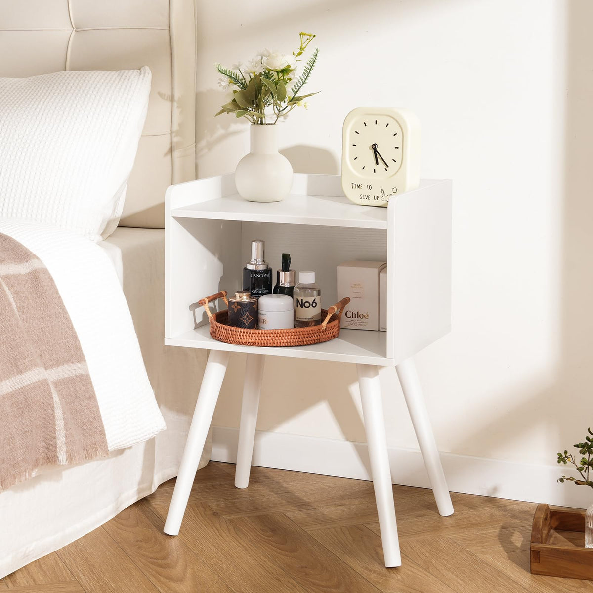 Yoobure nightstand open shelf keeps books and devices within easy reach