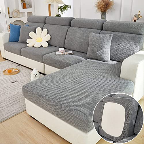 Yoovat cushion cover with stretch fabric for a snug, flexible fit on cushions.
