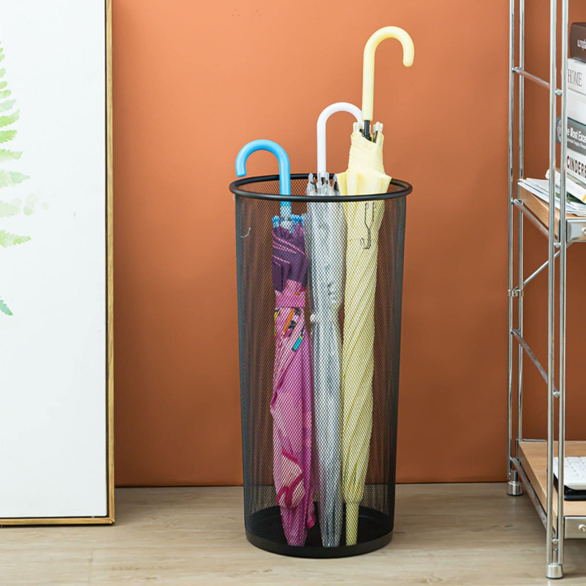 Youeon wide-capacity display illustrating many umbrellas stored in one stand.